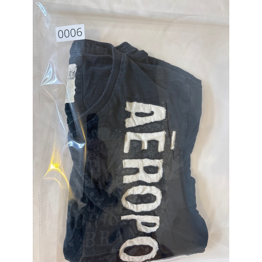 Aeropostale Mens V-Neck Graphic Tee Faded Navy Blue Distressed Logo Small - Picture 9 of 9